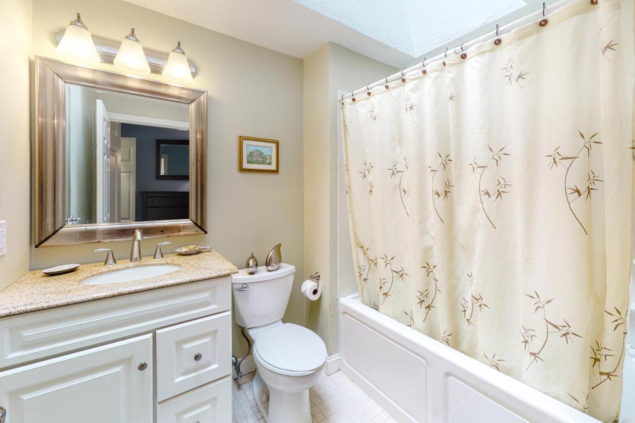 Birch Grove Villa Mashpee Exterior photo